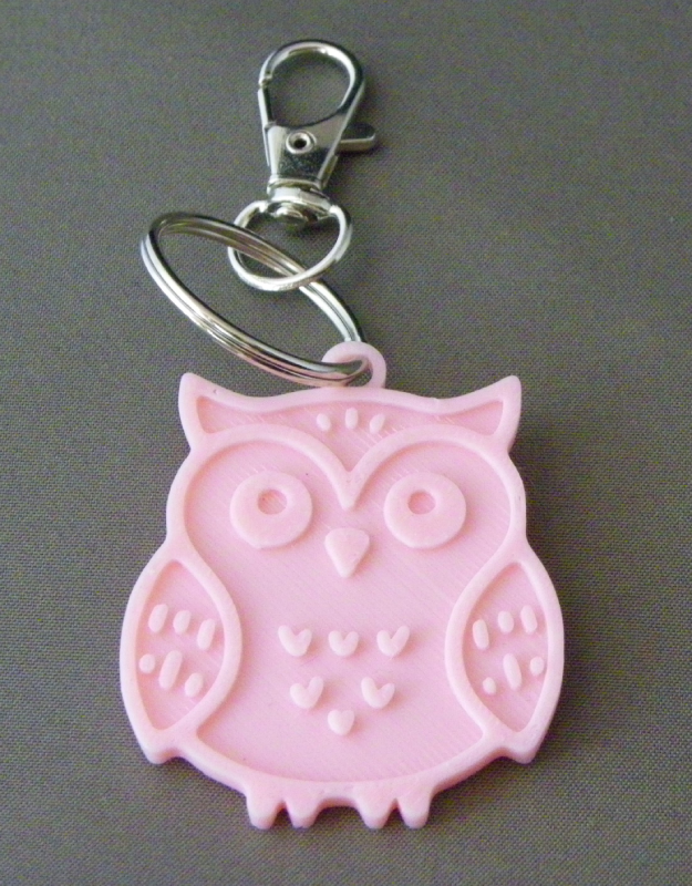 (image for) 3D Prints - Uil Sleutelhanger 3 - Kersenroze (Sakura Pink)