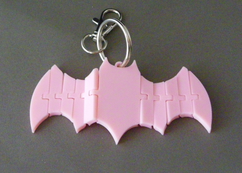 (image for) 3D Prints - Vleermuis Sleutelhanger 5 - Kersenroze (Sakura Pink)