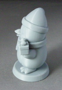 3D Prints - Pinguïn met Kado 1 (Meerdere Kleuren Mogelijk)
