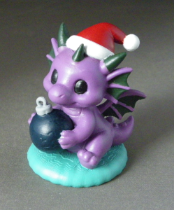 3D Prints - Draak met Kerstbal 1 - Geschilderd