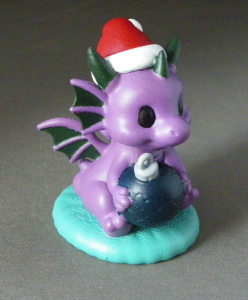 3D Prints - Draak met Kerstbal 1 - Geschilderd